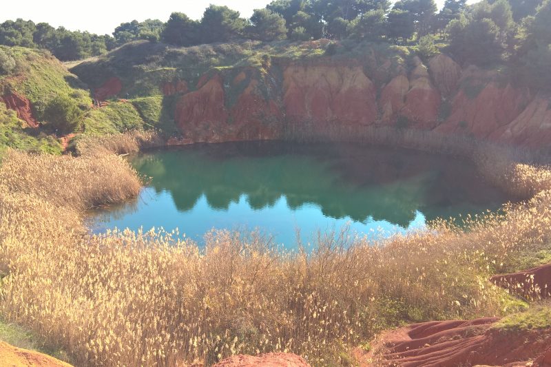 Il lago di bauxite ad Otranto (LE)